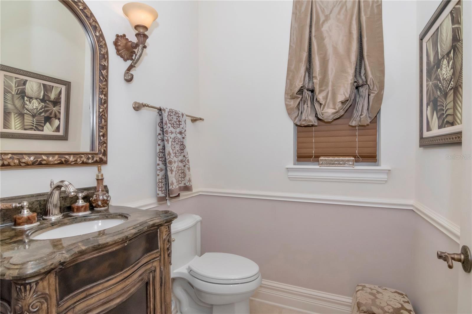 Image 25 of 63 For 18901 Lakes Edge Way