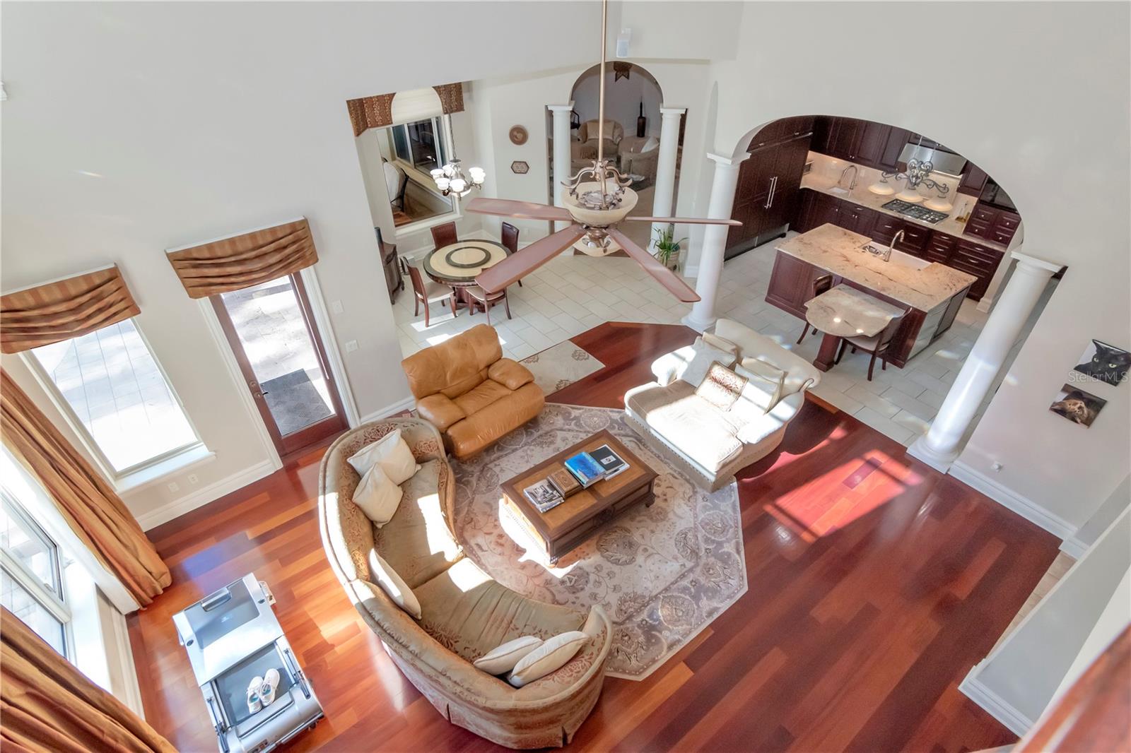 Image 35 of 63 For 18901 Lakes Edge Way