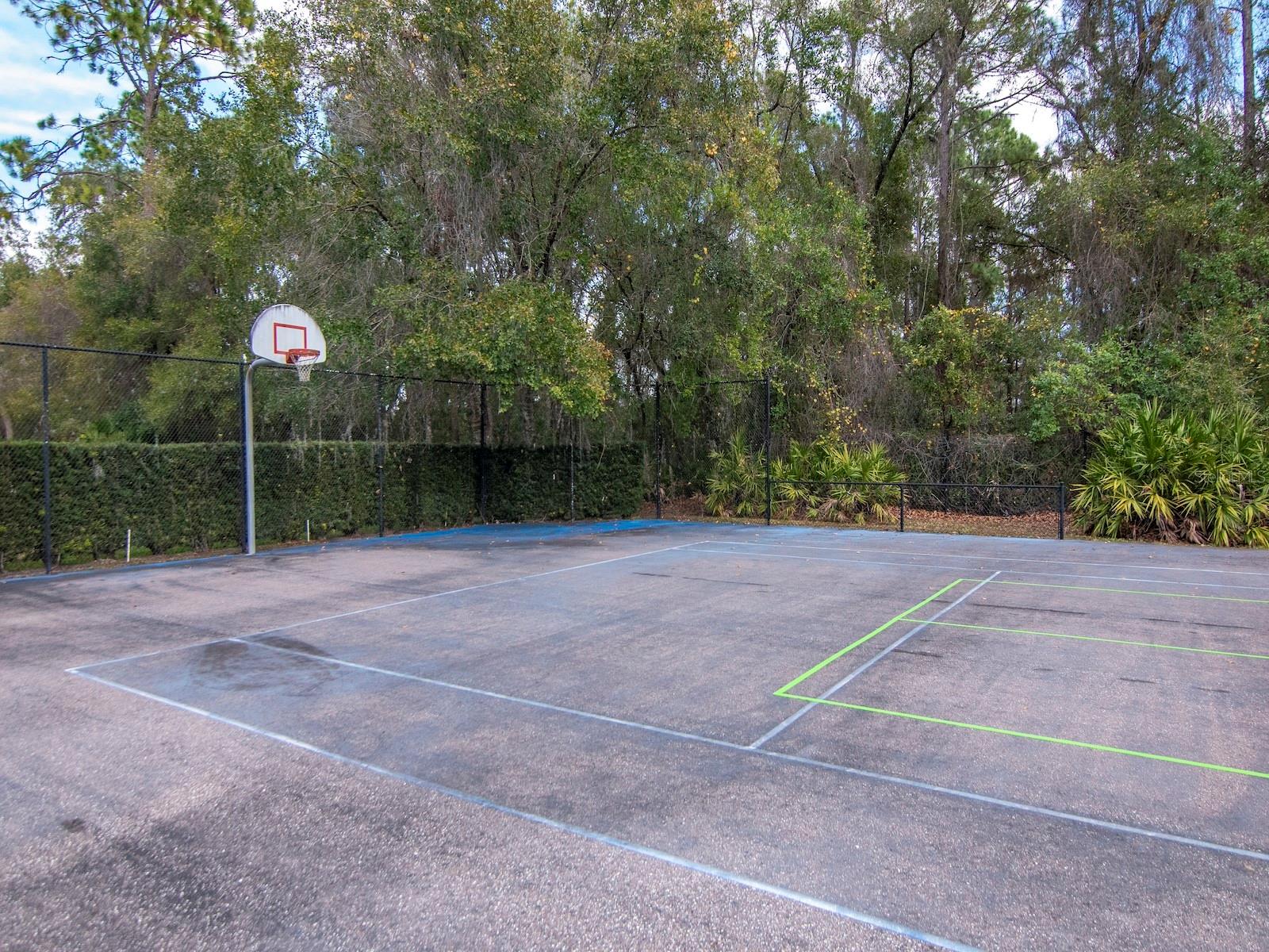 Image 46 of 63 For 18901 Lakes Edge Way