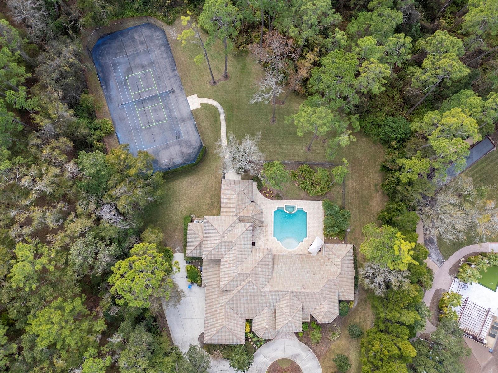 Image 56 of 63 For 18901 Lakes Edge Way