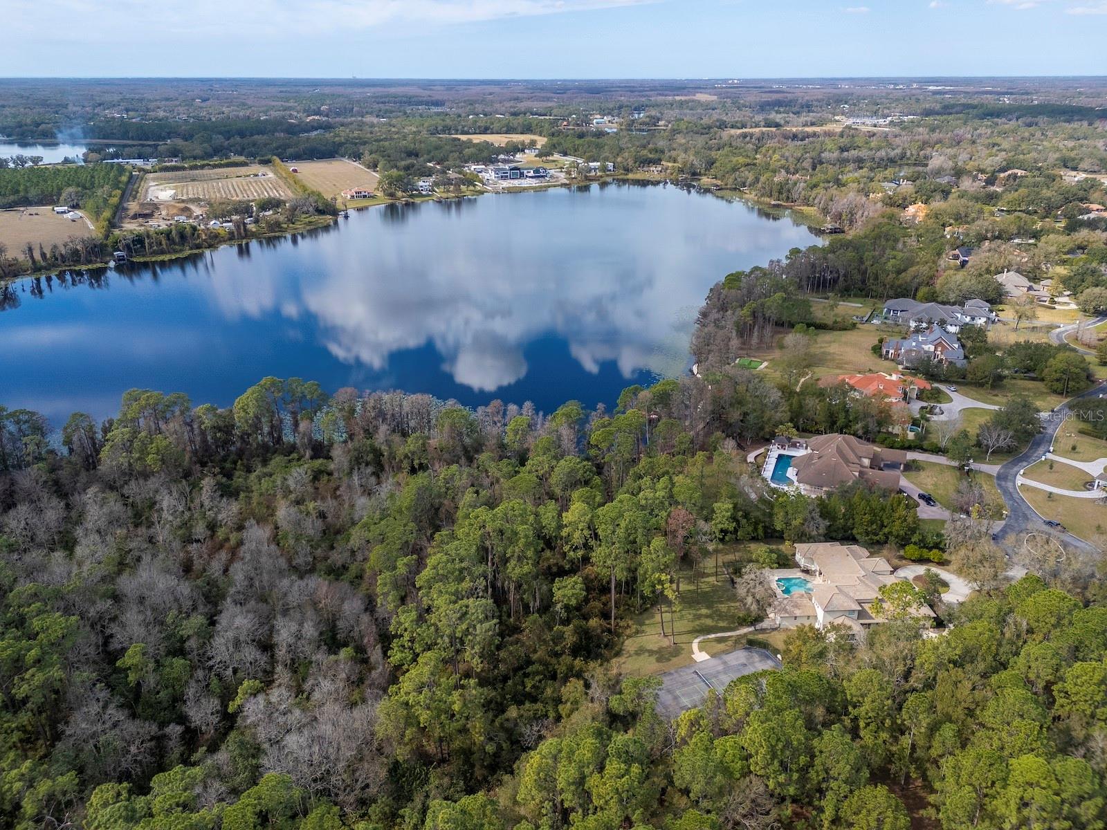 Image 60 of 63 For 18901 Lakes Edge Way