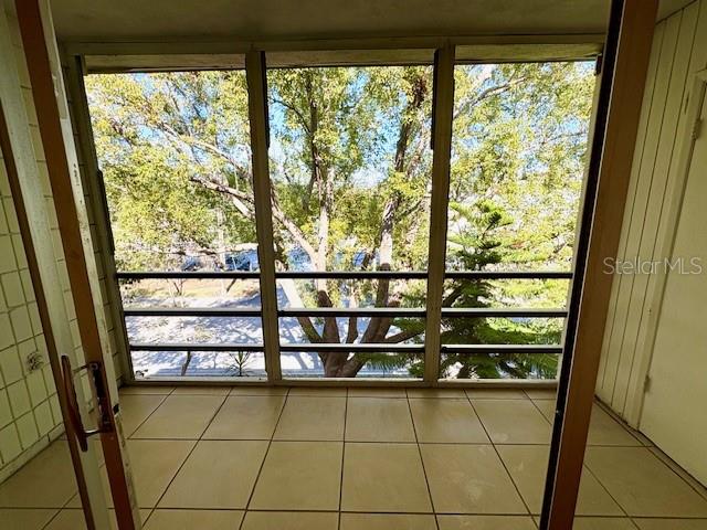 Image 25 of 35 For 2302 Manhattan Avenue 316