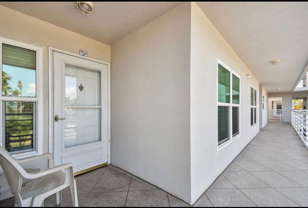 Image 10 of 44 For 5701 Bahia Del Mar Circle 302