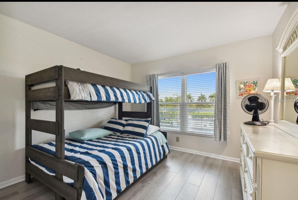 Image 30 of 44 For 5701 Bahia Del Mar Circle 302