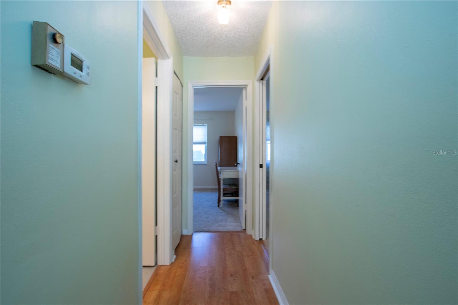 Image 27 of 64 For 202 Glenellen Place 191