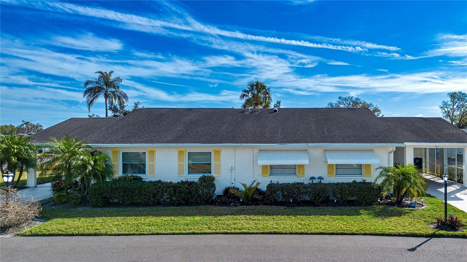 Image 38 of 64 For 202 Glenellen Place 191