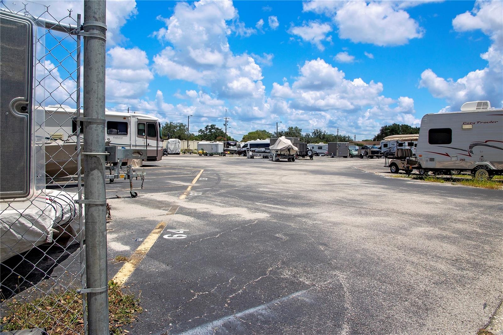 Image 56 of 64 For 202 Glenellen Place 191