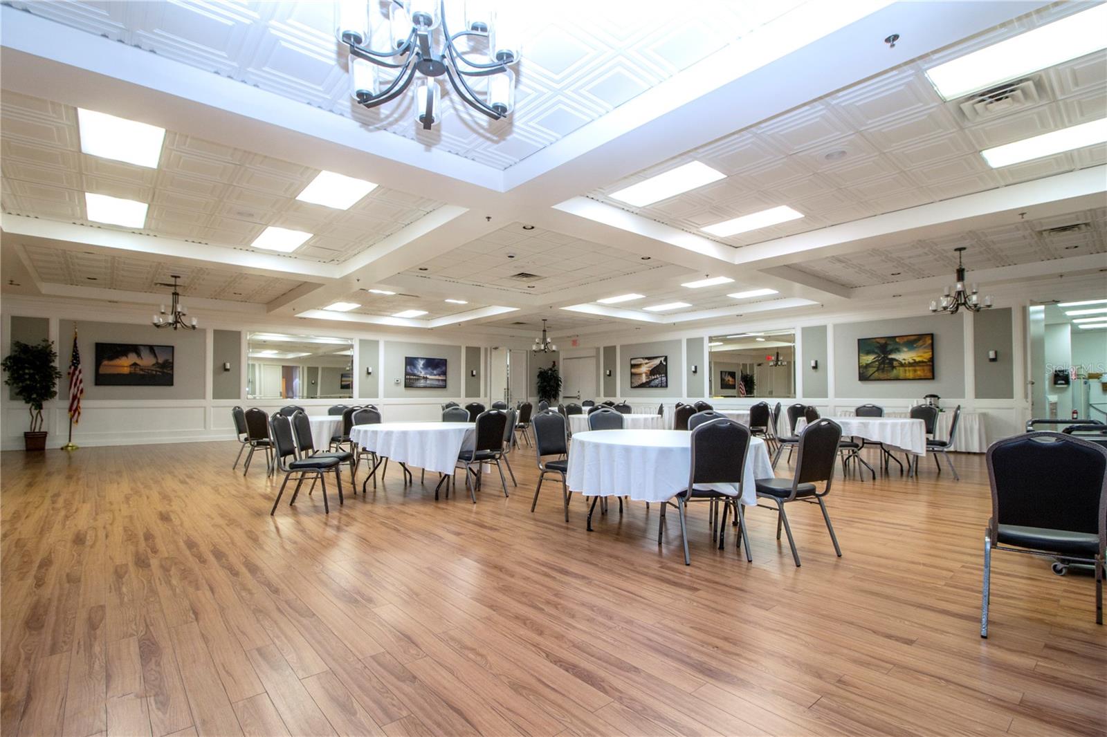 Image 62 of 64 For 202 Glenellen Place 191