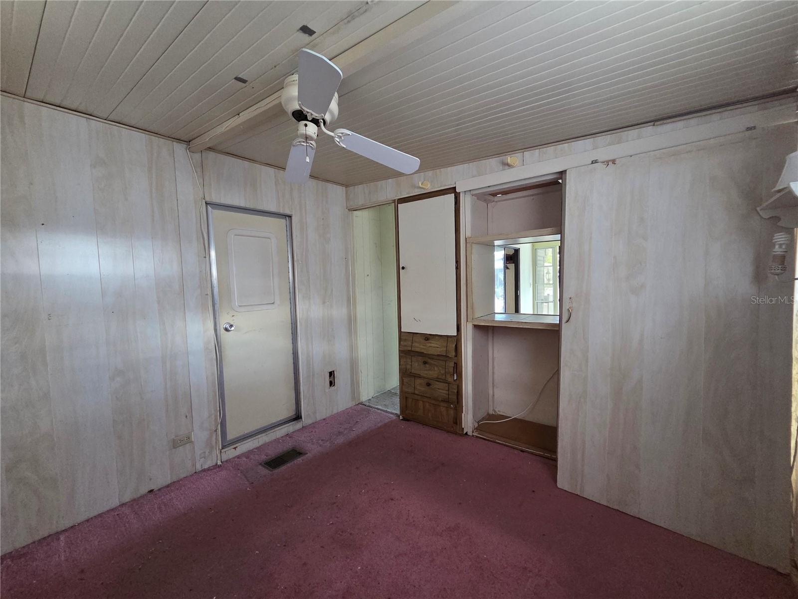 Image 5 of 14 For 3300 26th Avenue E 171