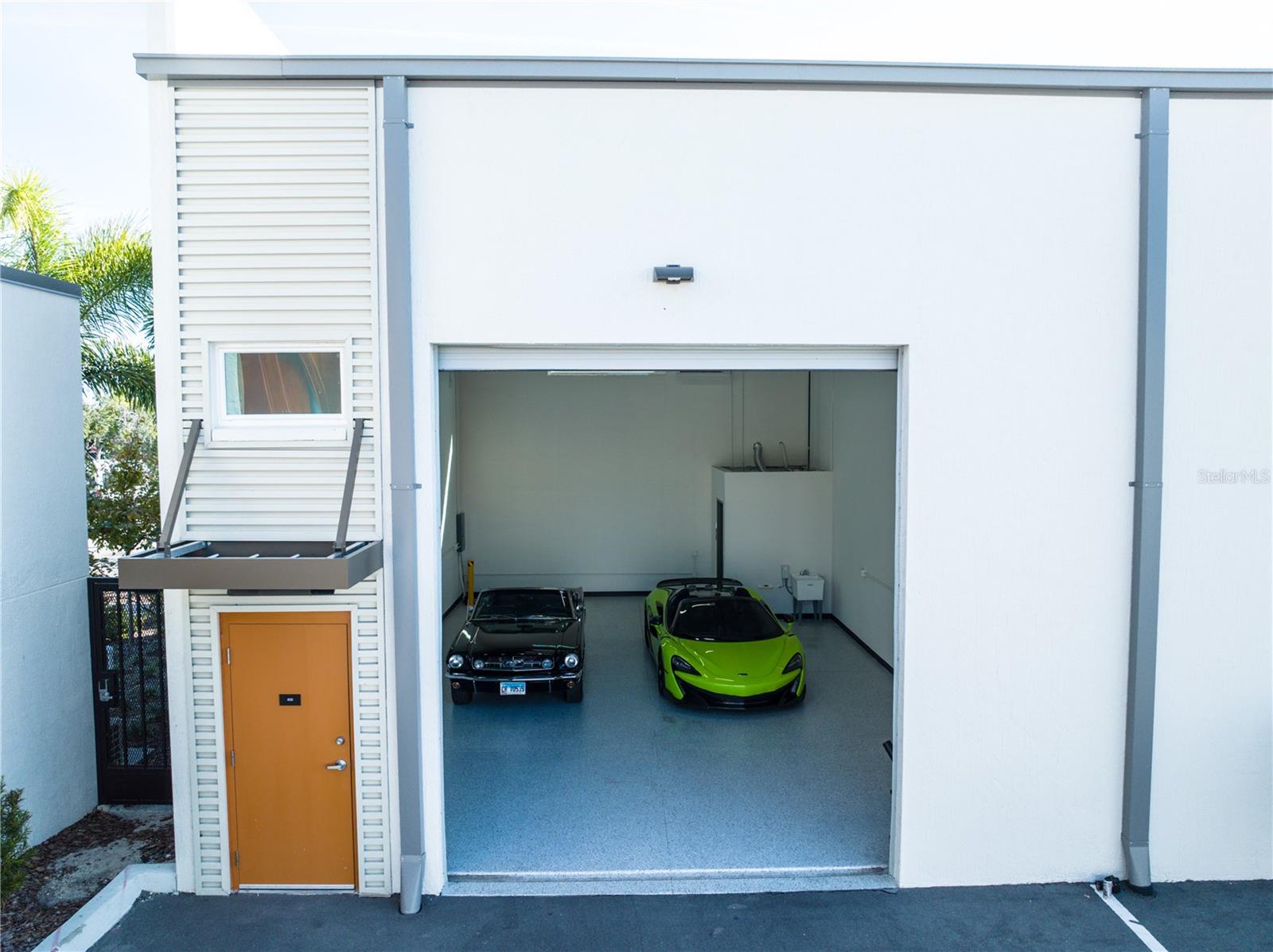 Image 11 of 36 For 2051 Gandy Boulevard N 400