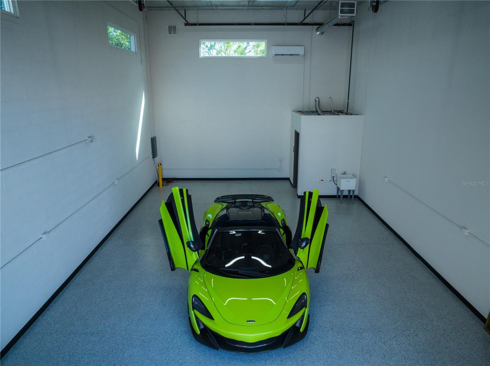 Image 9 of 36 For 2051 Gandy Boulevard N 400