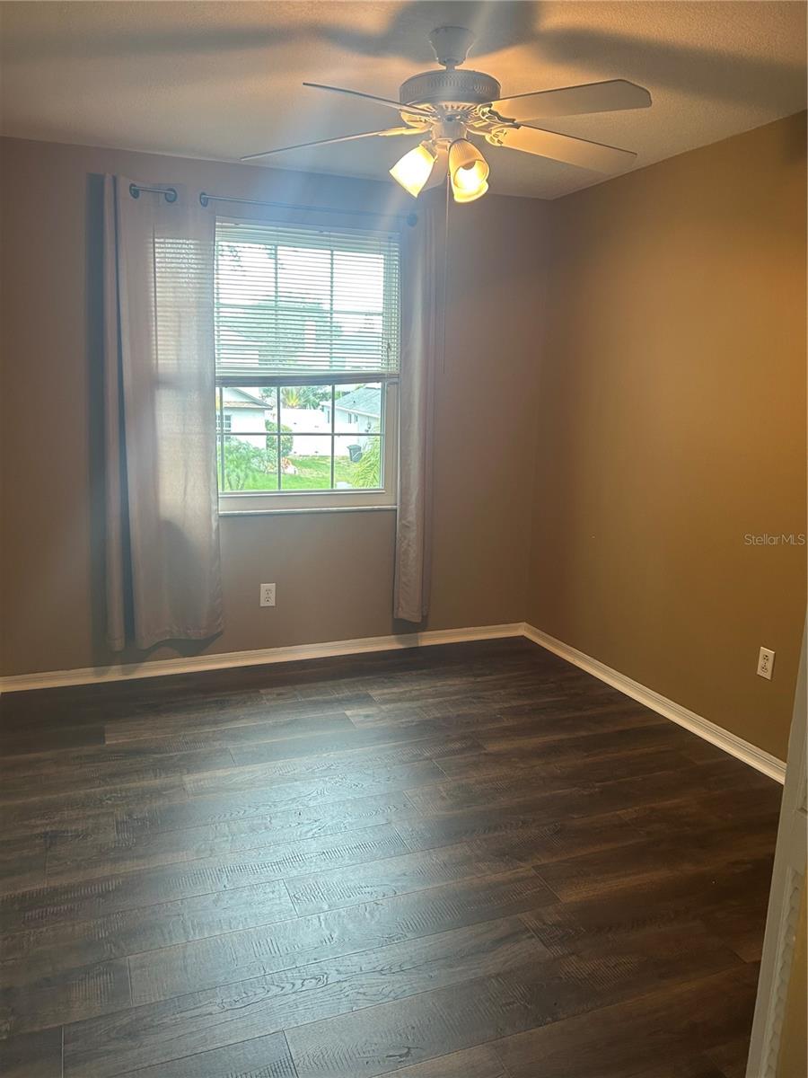 Image 19 of 21 For 2908 Shannon Circle