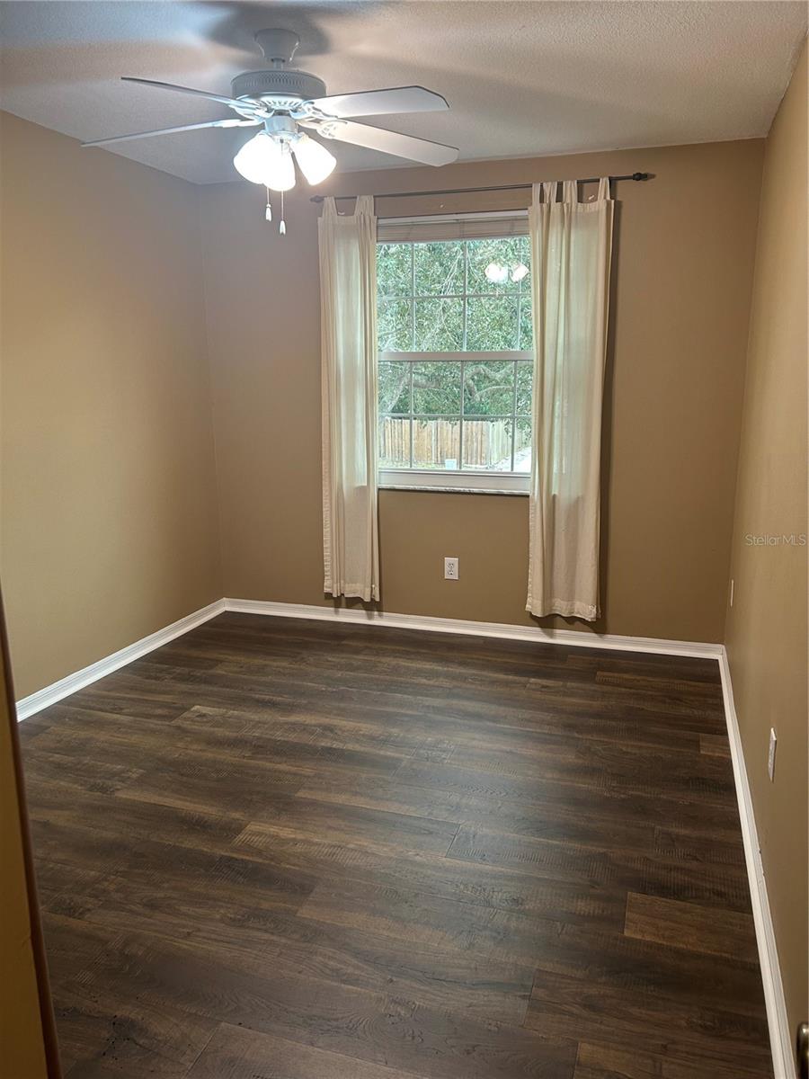 Image 20 of 21 For 2908 Shannon Circle