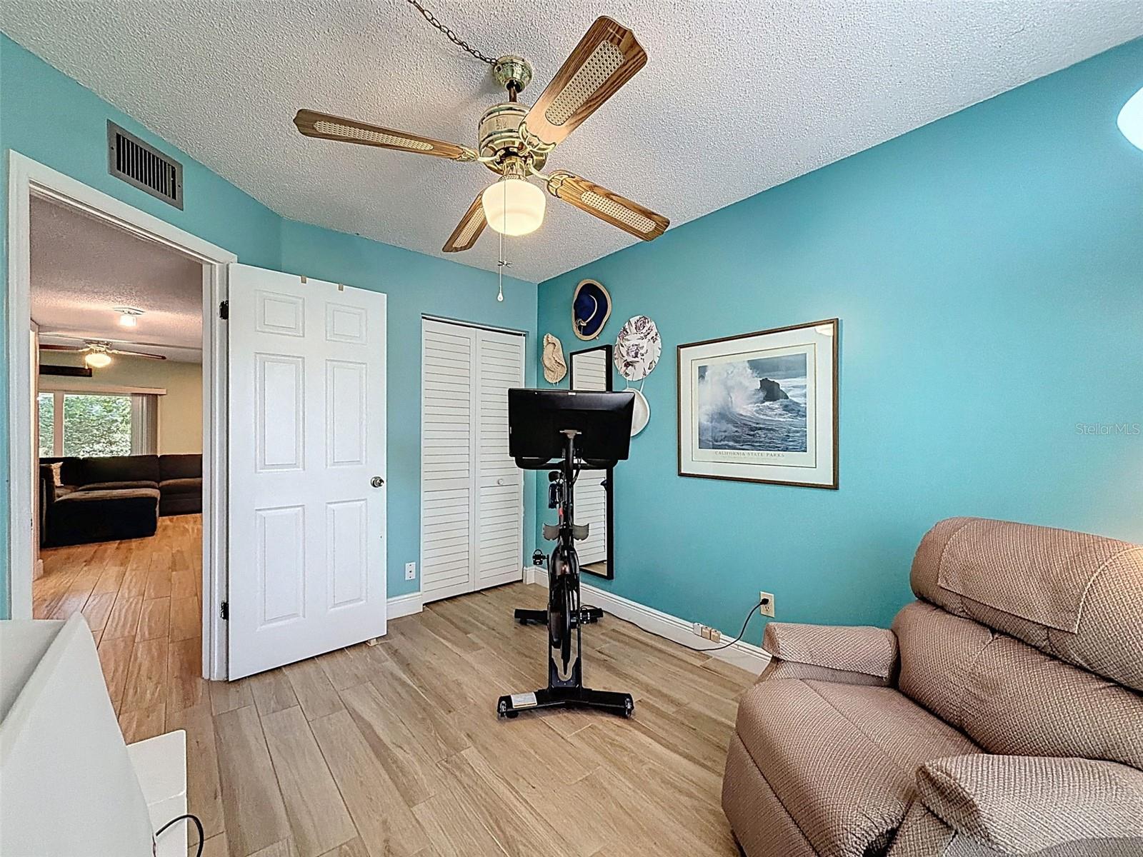 Image 18 of 75 For 7923 Singing Court Place