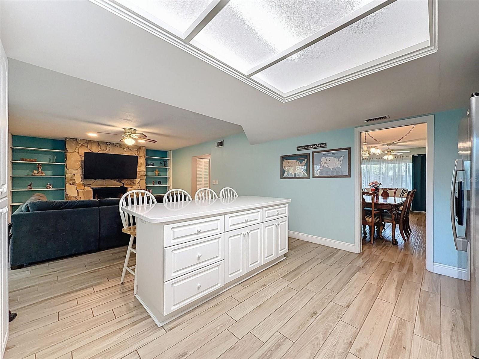 Image 35 of 75 For 7923 Singing Court Place