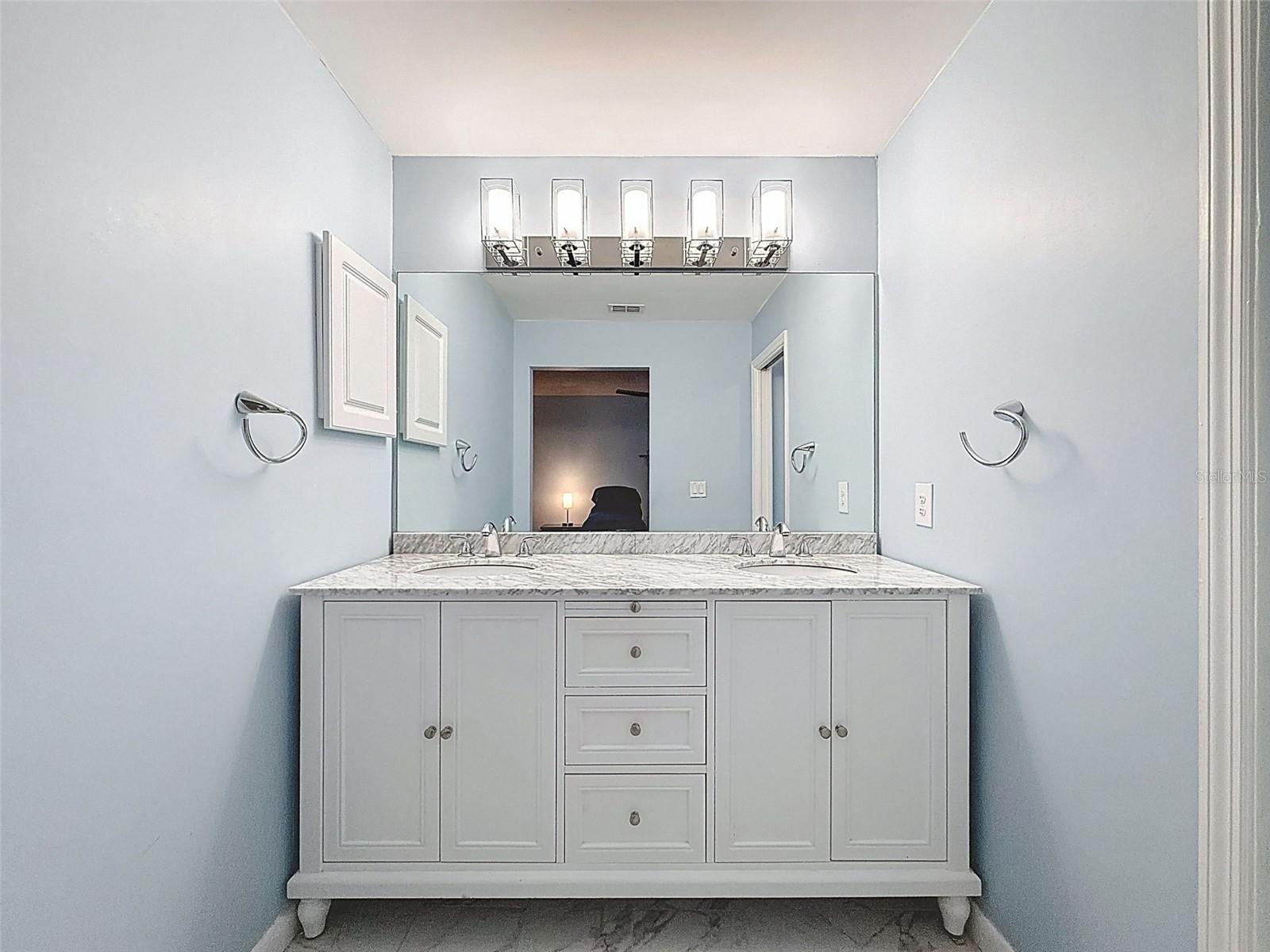 Image 54 of 75 For 7923 Singing Court Place