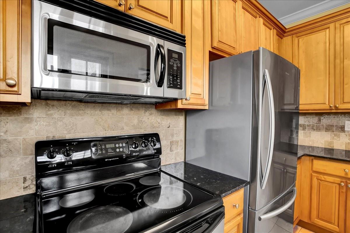 Image 15 of 32 For 2117 Dekle Avenue F3