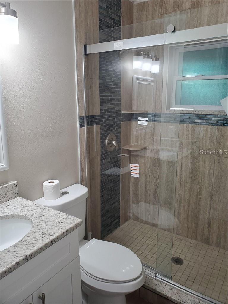 Image 16 of 22 For 391 Kentucky Avenue