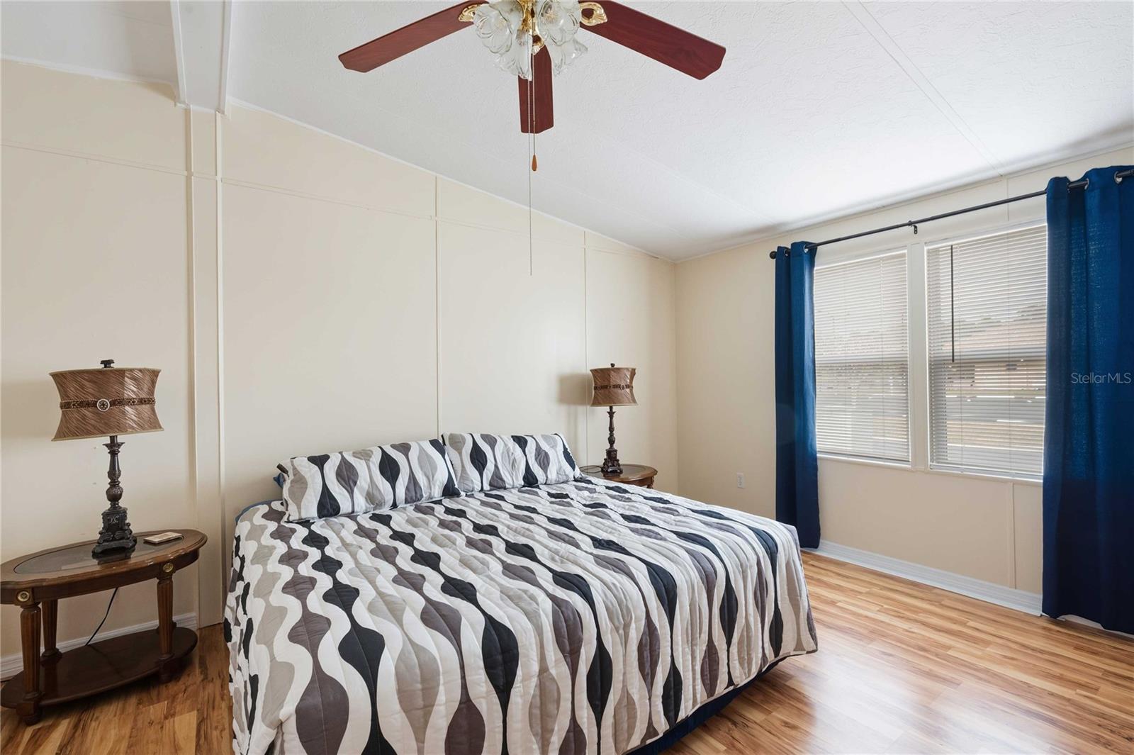 Image 14 of 42 For 3125 Briar Street