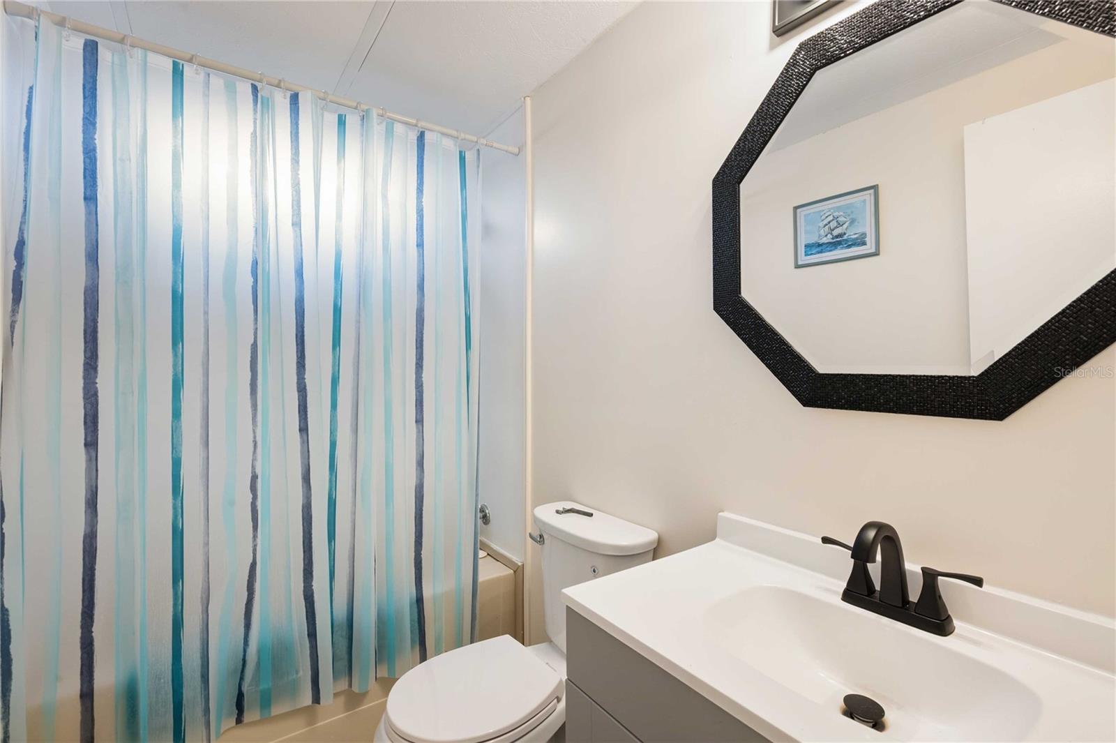 Image 22 of 42 For 3125 Briar Street