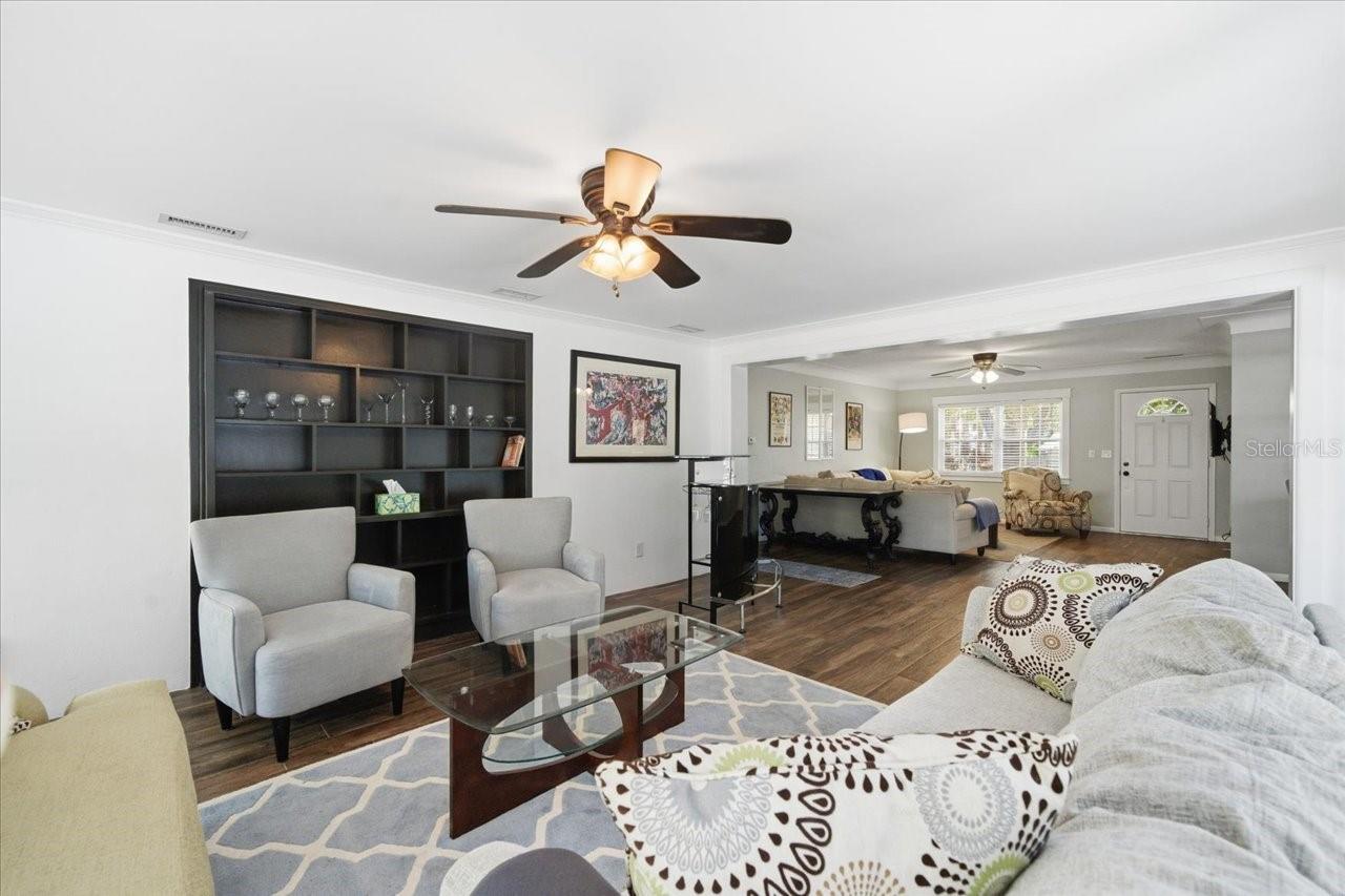 Image 11 of 57 For 1926 Sandra Drive