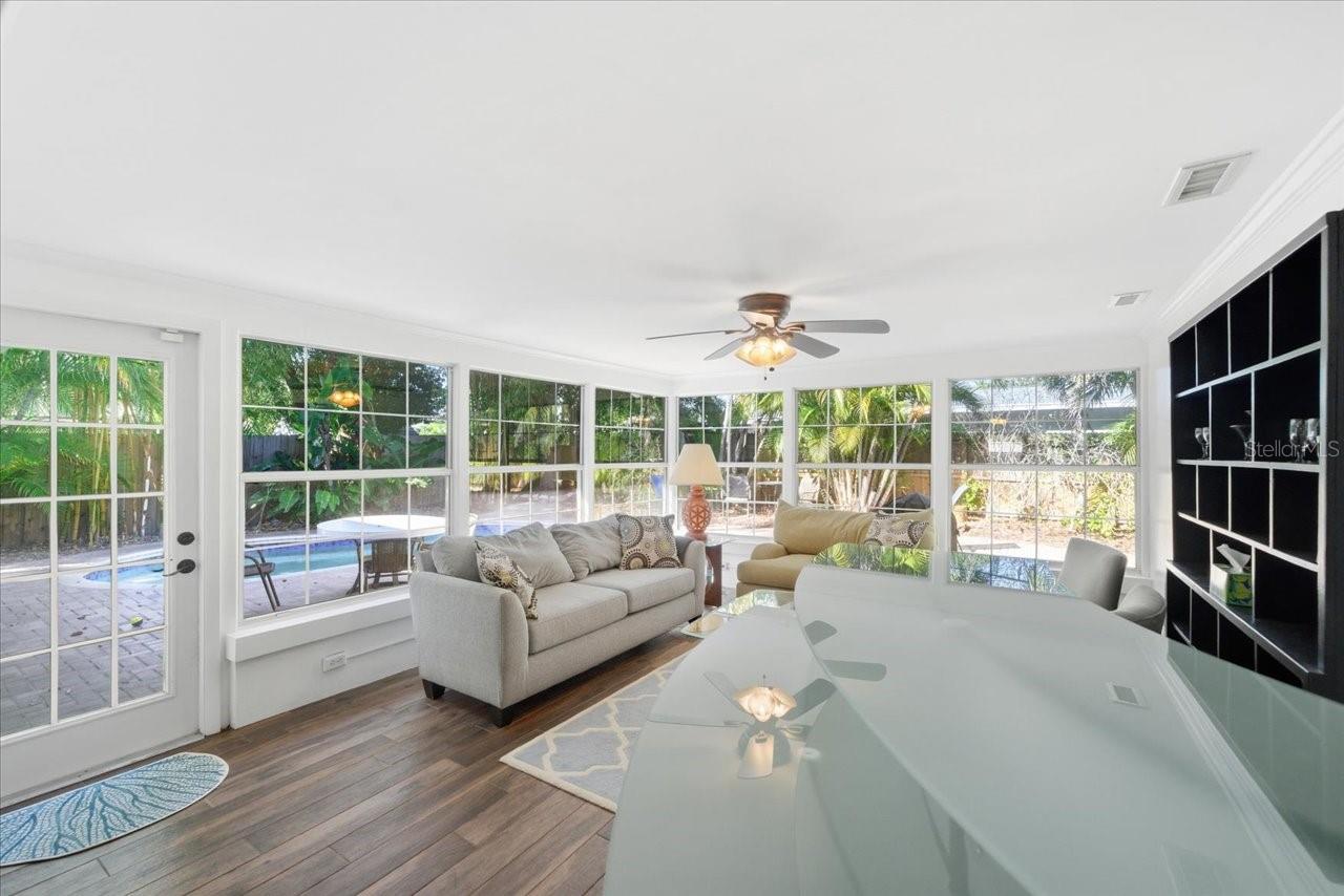 Image 14 of 57 For 1926 Sandra Drive