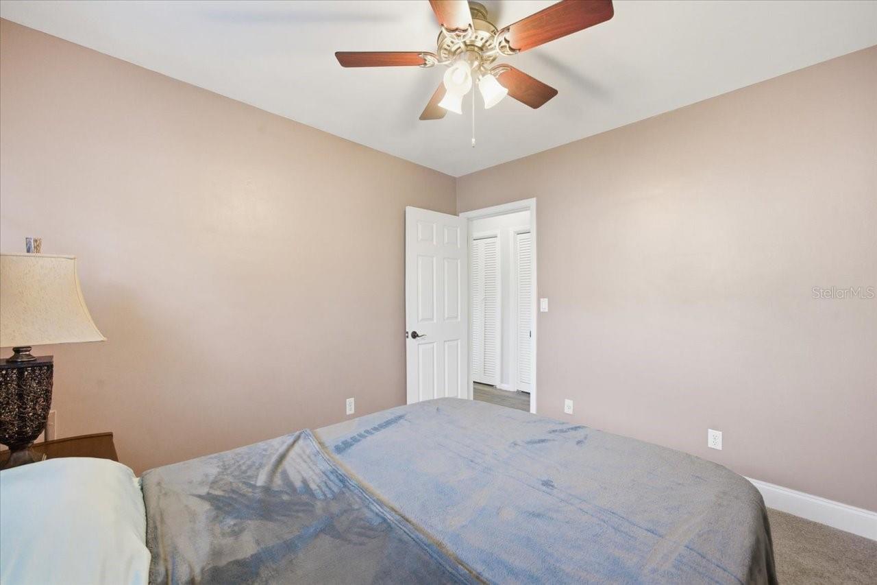 Image 37 of 57 For 1926 Sandra Drive