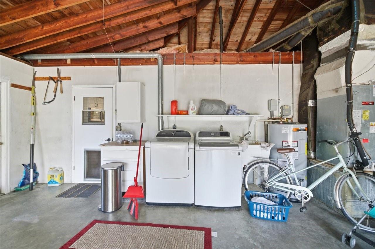 Image 38 of 57 For 1926 Sandra Drive