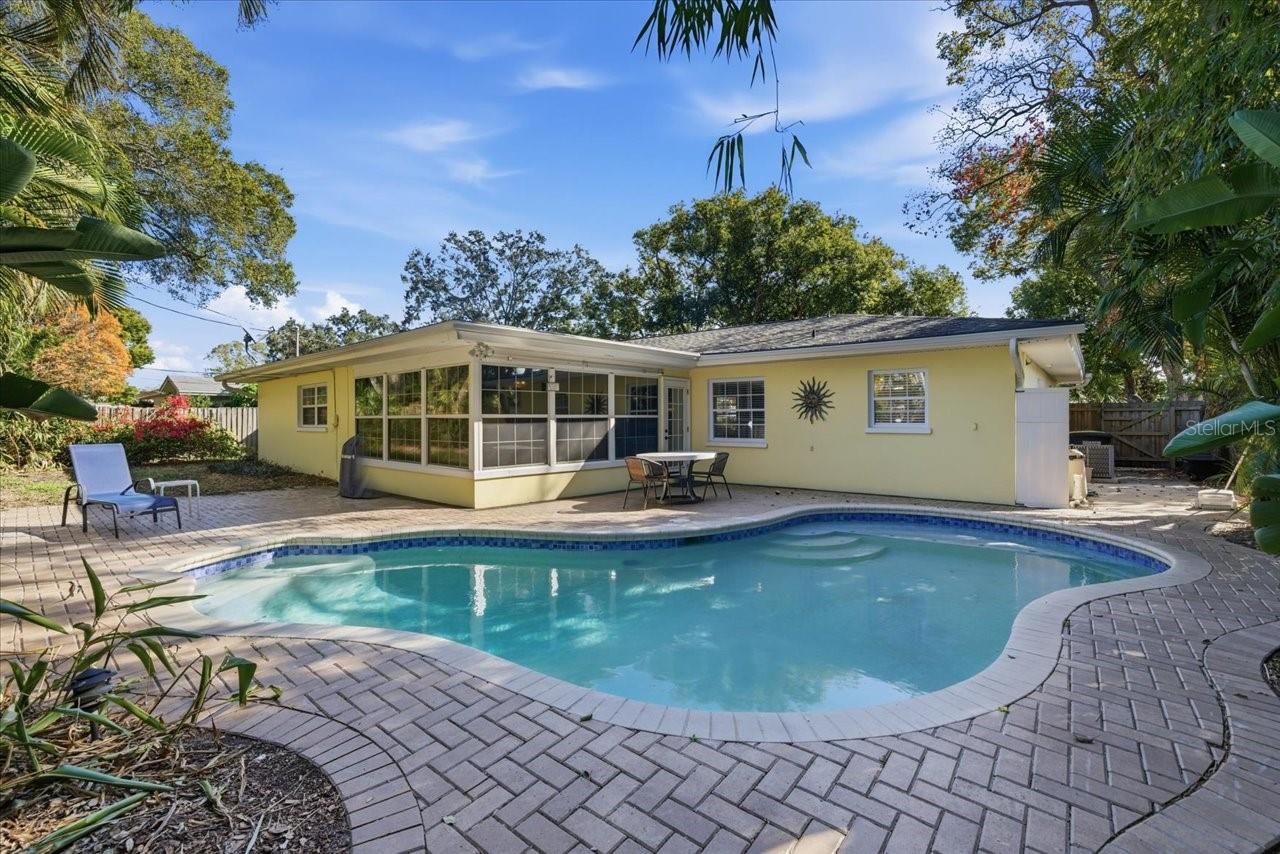 Image 42 of 57 For 1926 Sandra Drive