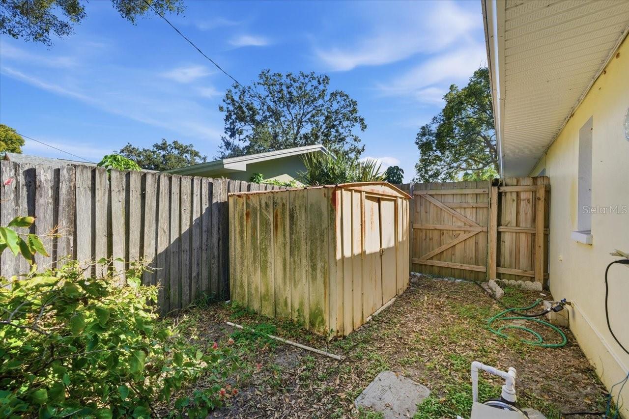 Image 45 of 57 For 1926 Sandra Drive