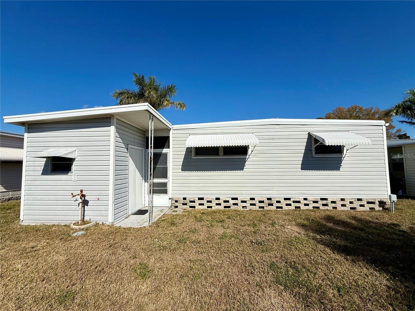 Image 31 of 46 For 82257 3rd Avenue N 257