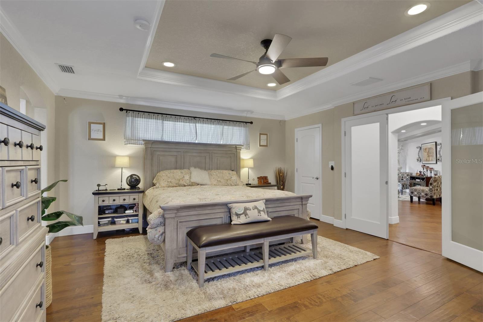 Image 14 of 51 For 22302 New York Avenue