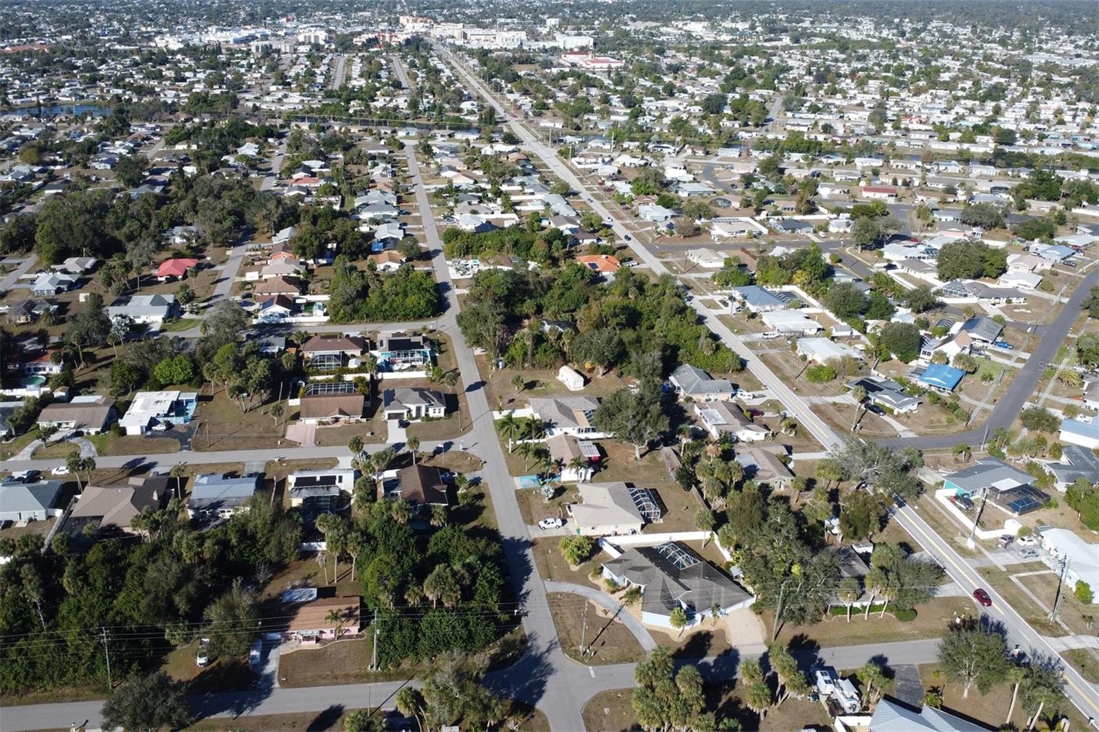 Image 36 of 51 For 22302 New York Avenue