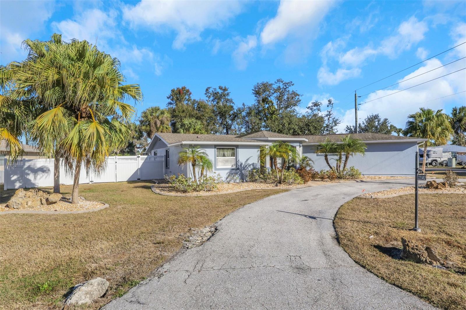 Image 40 of 51 For 22302 New York Avenue