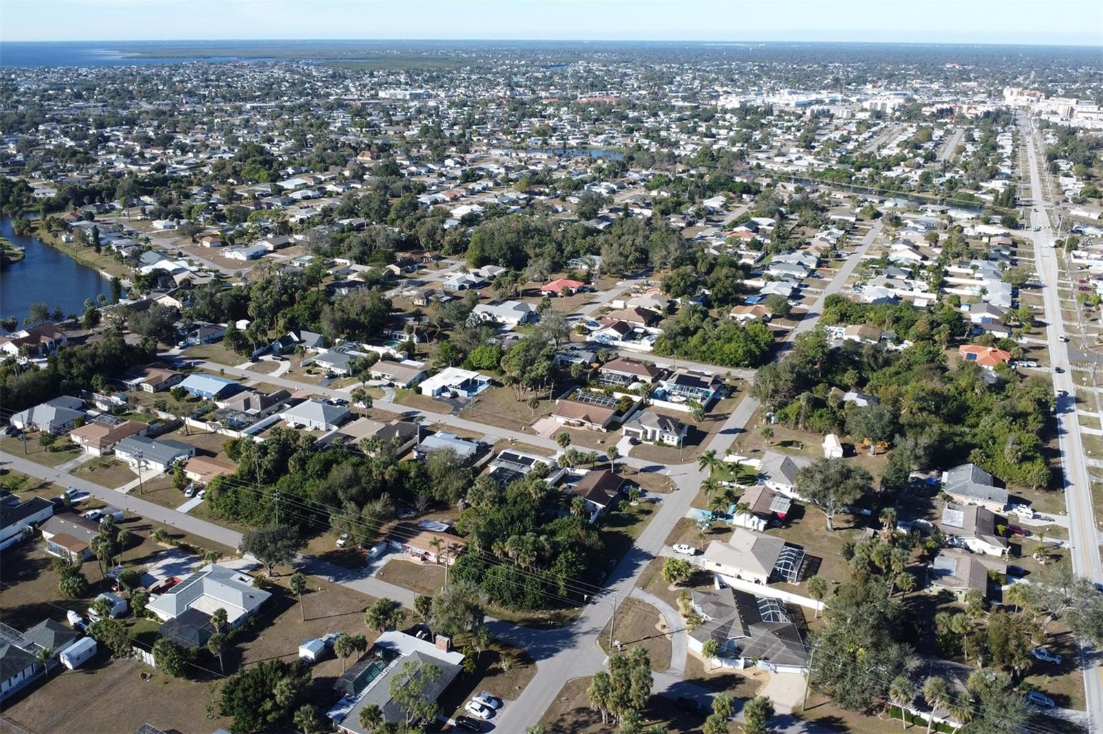 Image 42 of 51 For 22302 New York Avenue