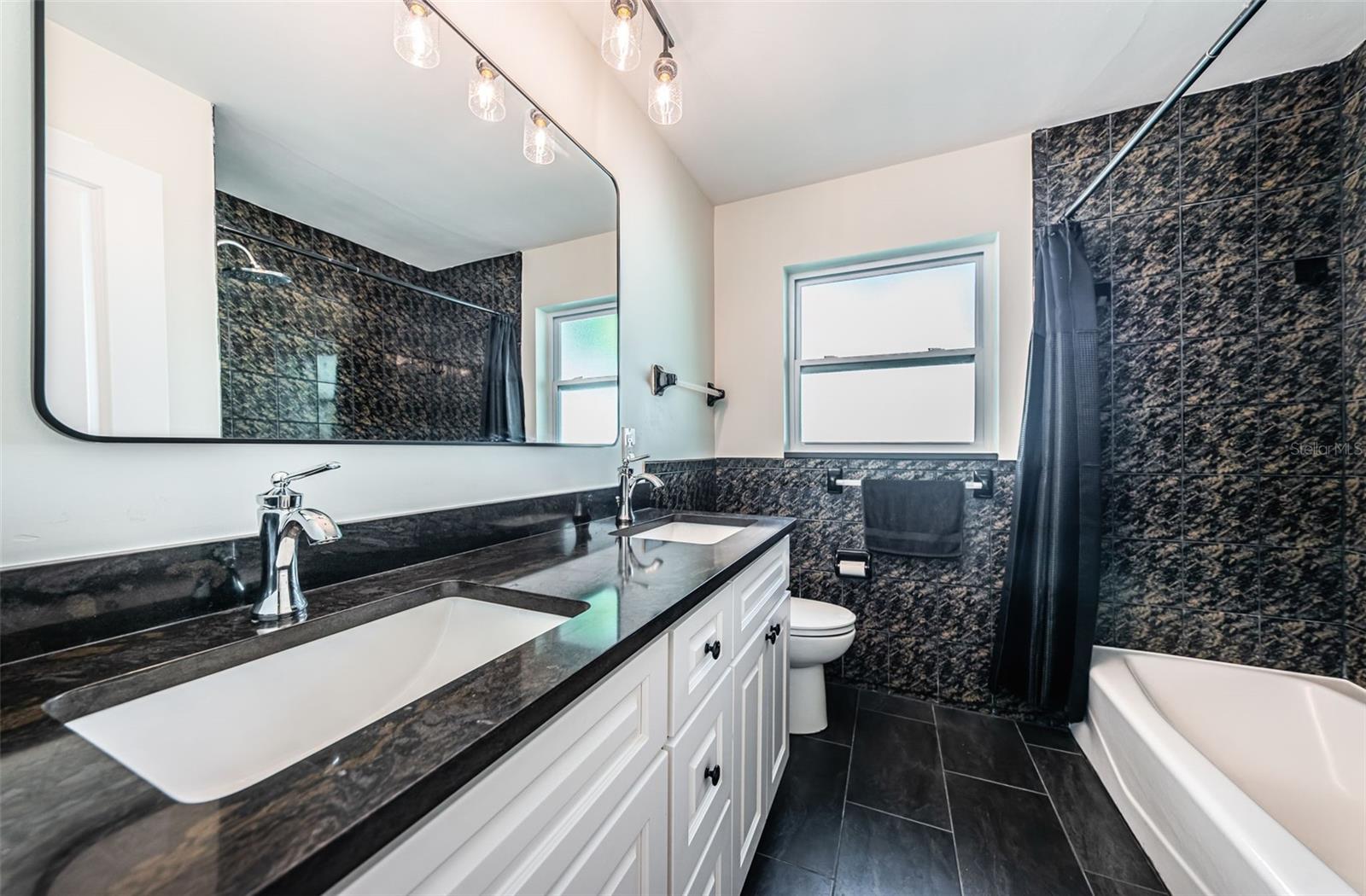 Image 30 of 41 For 4723 114th Street N