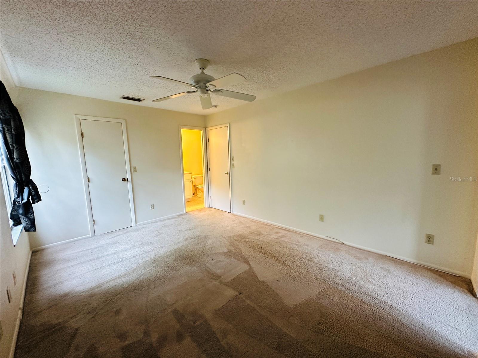 Image 14 of 22 For 1568 Nantucket Court 1302