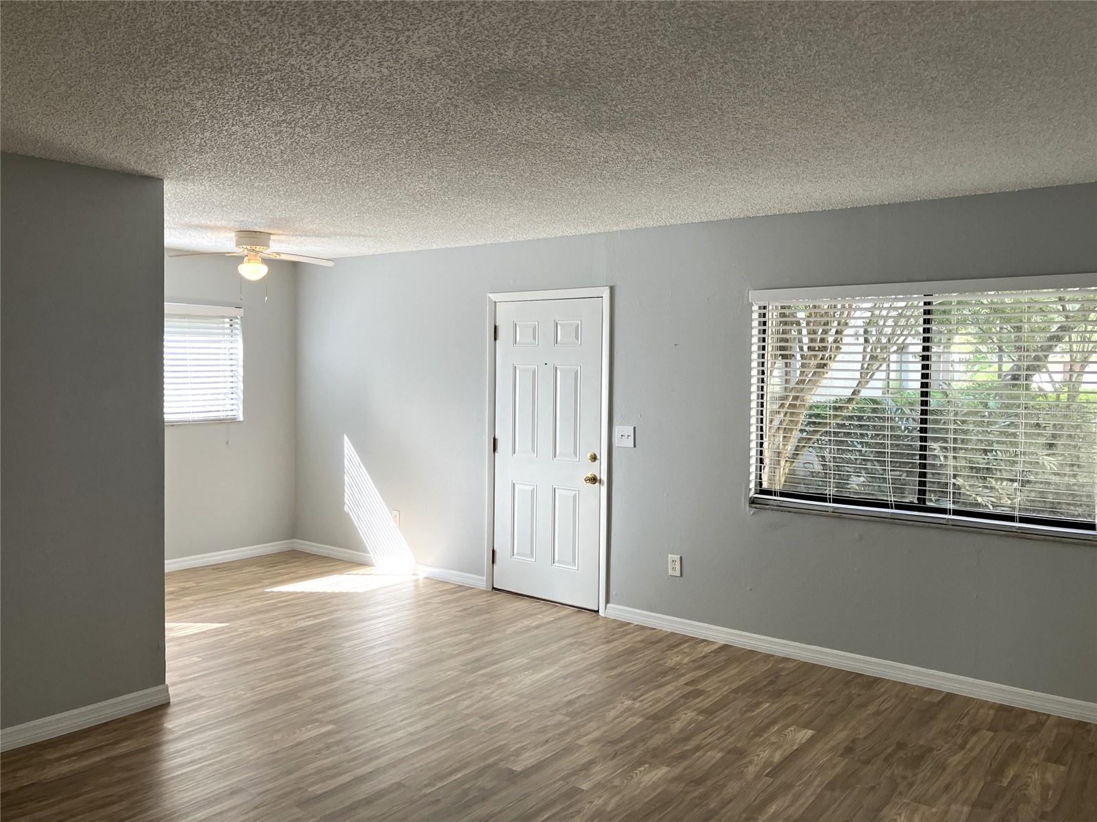 Image 13 of 60 For 11703 Raintree Village Boulevard B