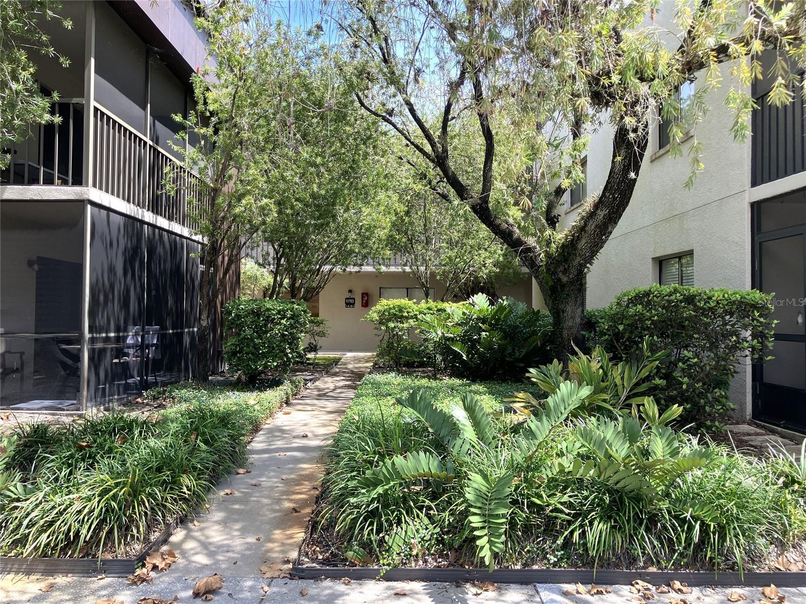 Image 3 of 60 For 11703 Raintree Village Boulevard B