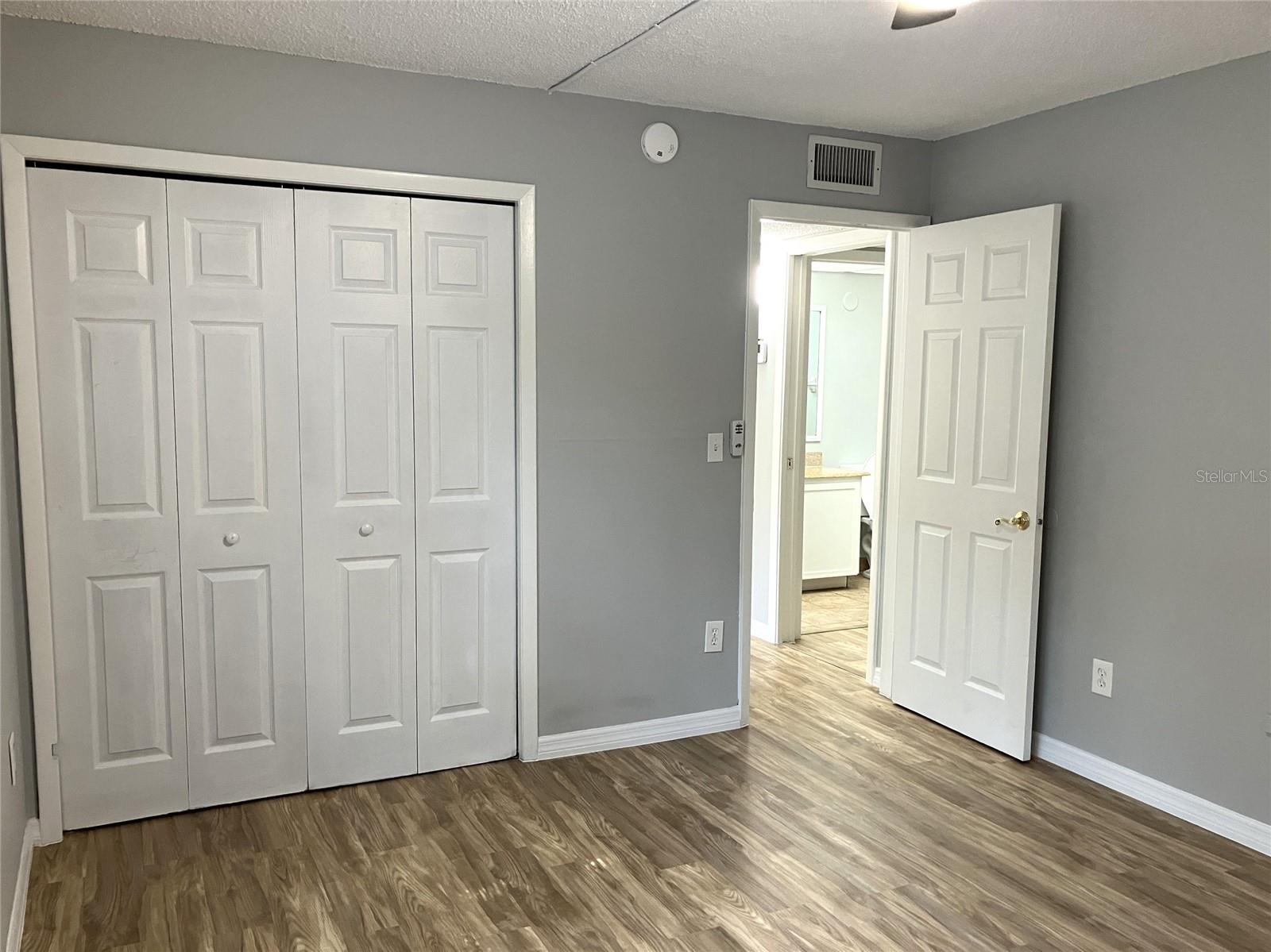 Image 41 of 60 For 11703 Raintree Village Boulevard B