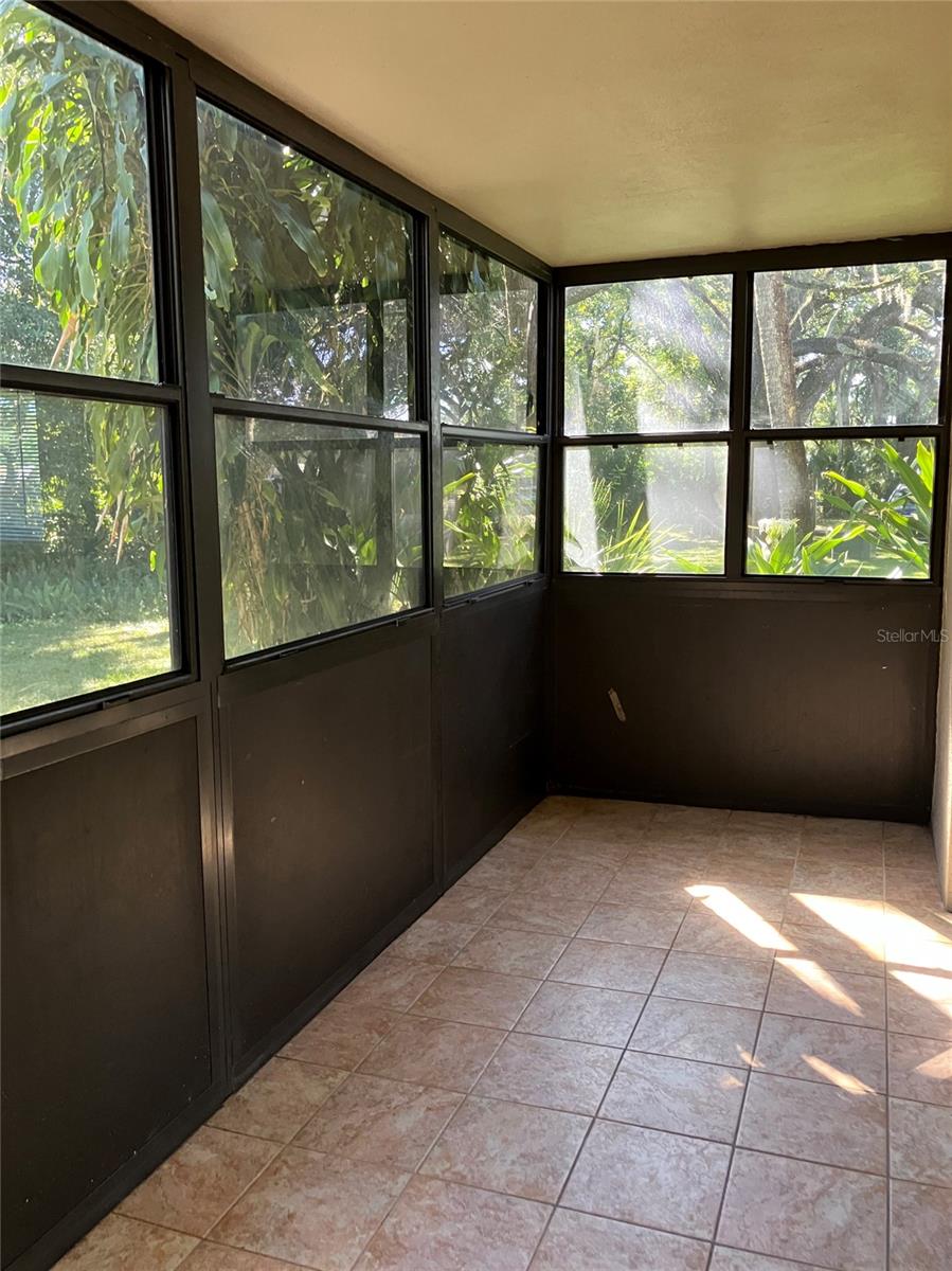 Image 46 of 60 For 11703 Raintree Village Boulevard B