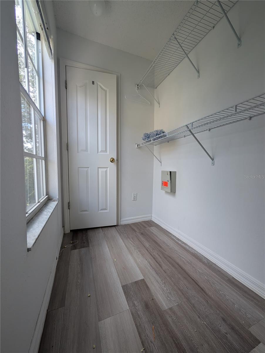 Image 20 of 48 For 4321 Deermont Circle