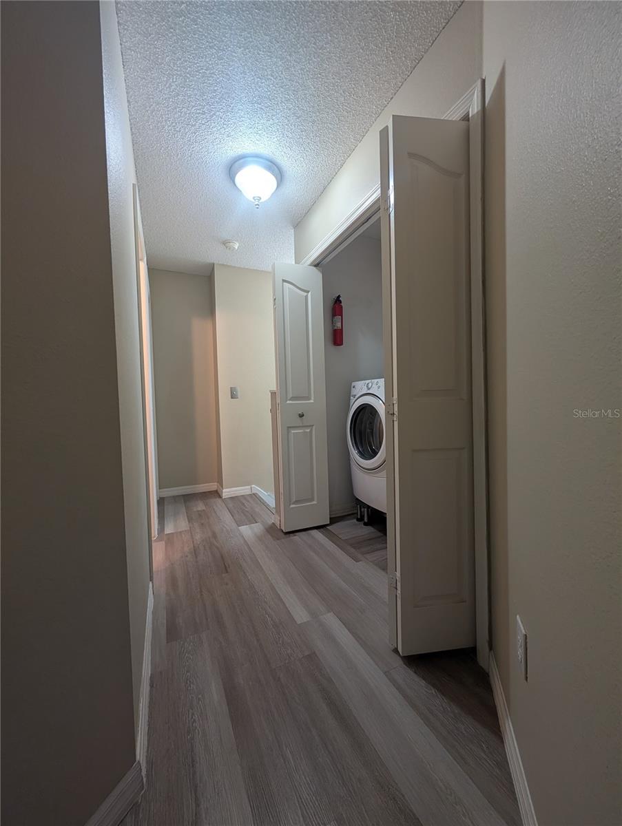 Image 24 of 48 For 4321 Deermont Circle