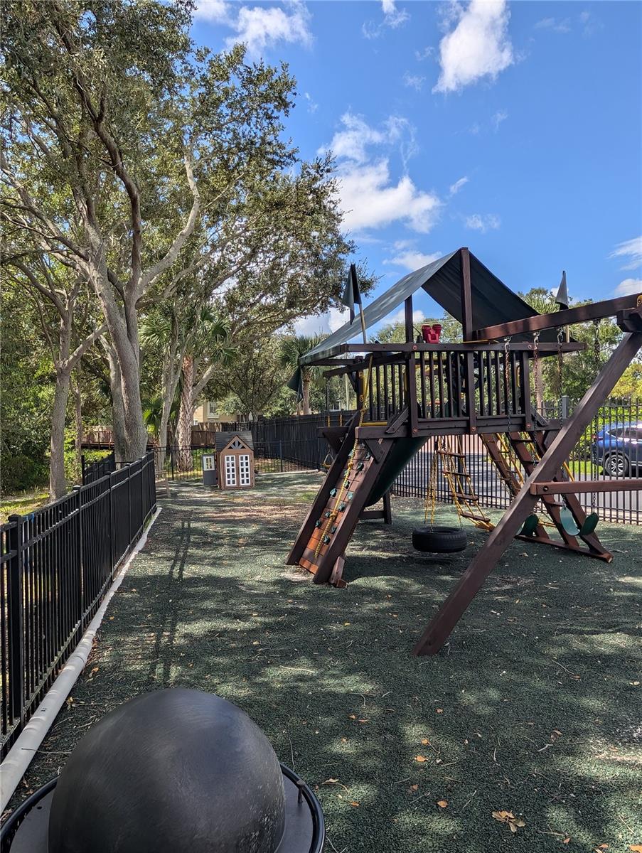 Image 42 of 48 For 4321 Deermont Circle