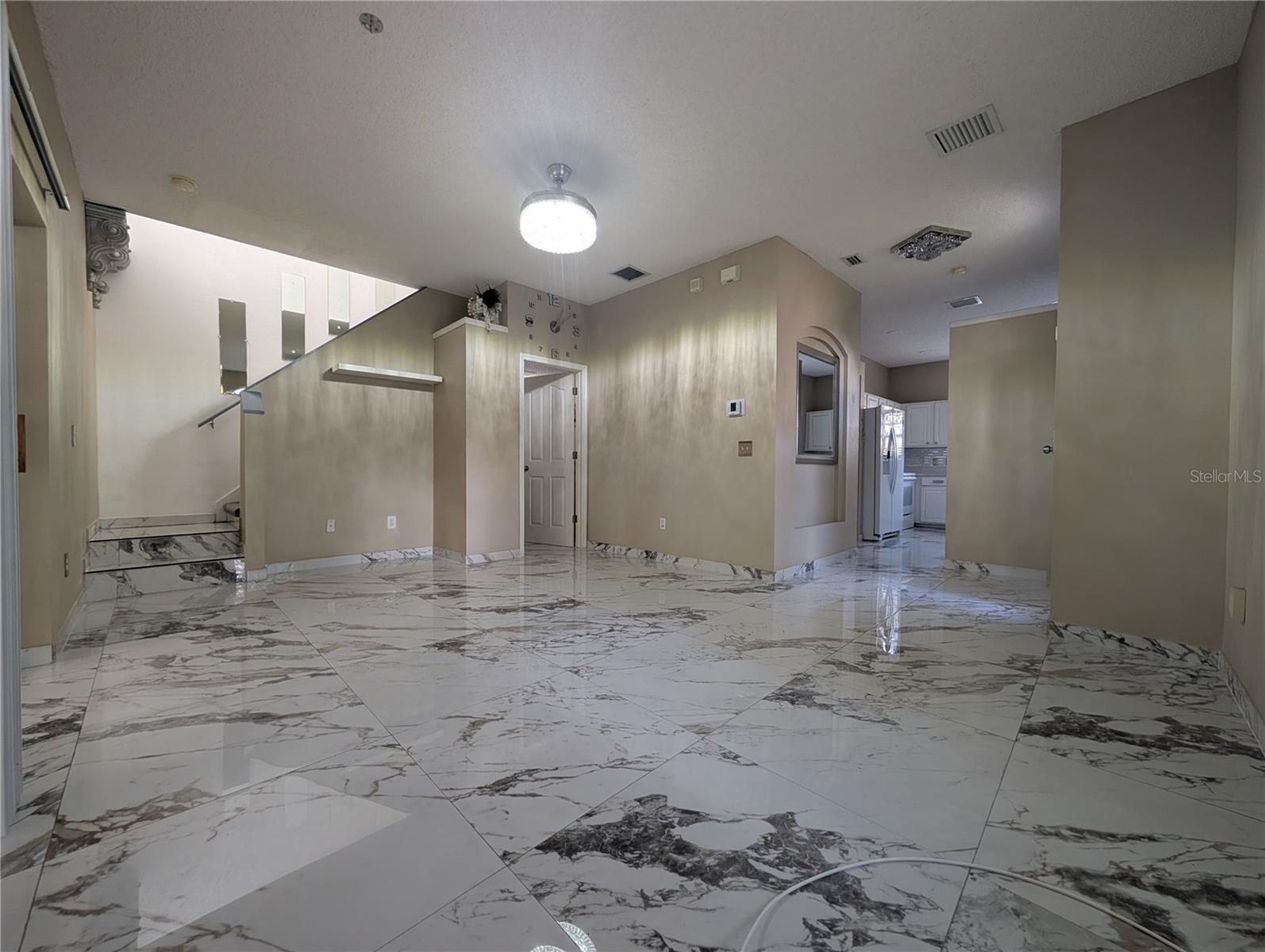 Image 8 of 48 For 4321 Deermont Circle