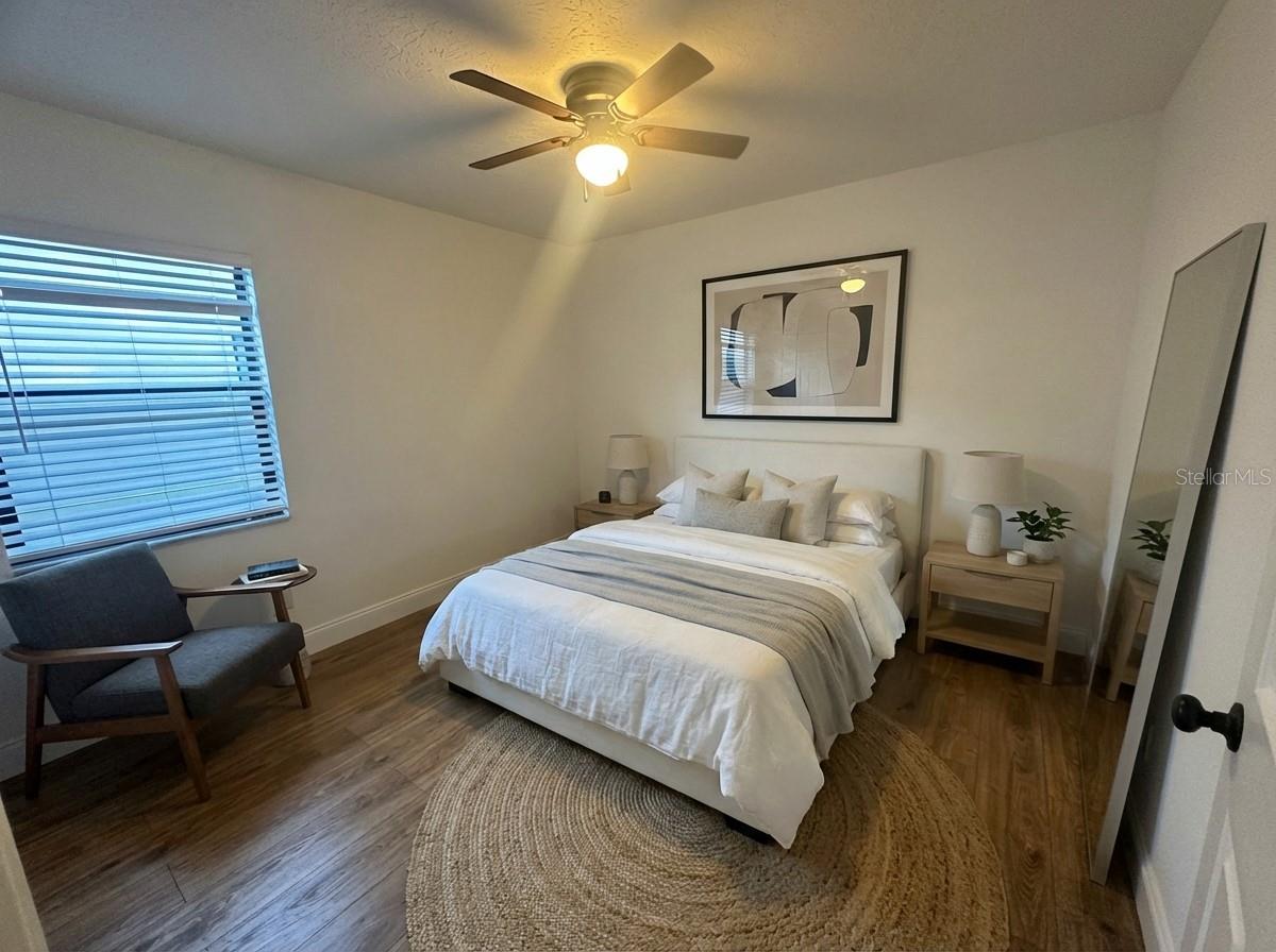 Image 13 of 17 For 910 Balsamina Drive