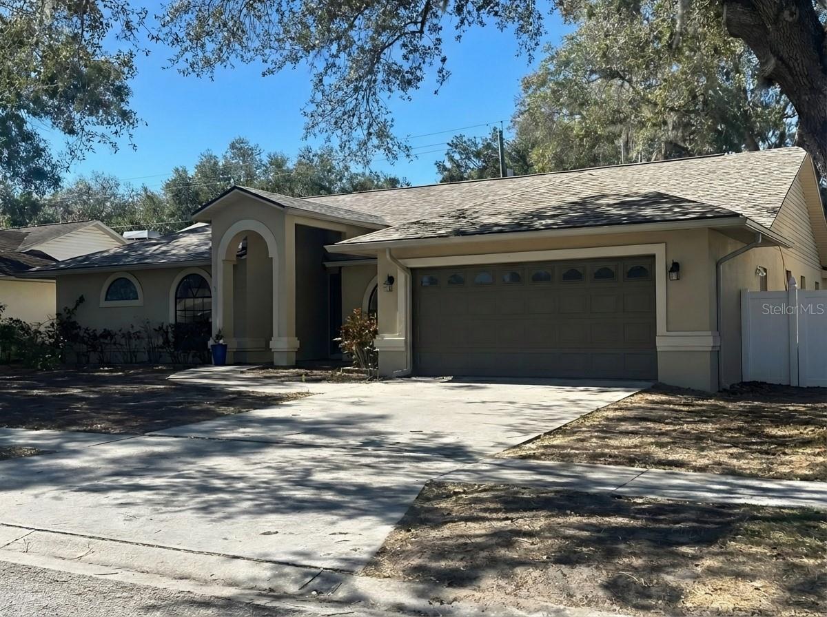 Image 17 of 17 For 910 Balsamina Drive