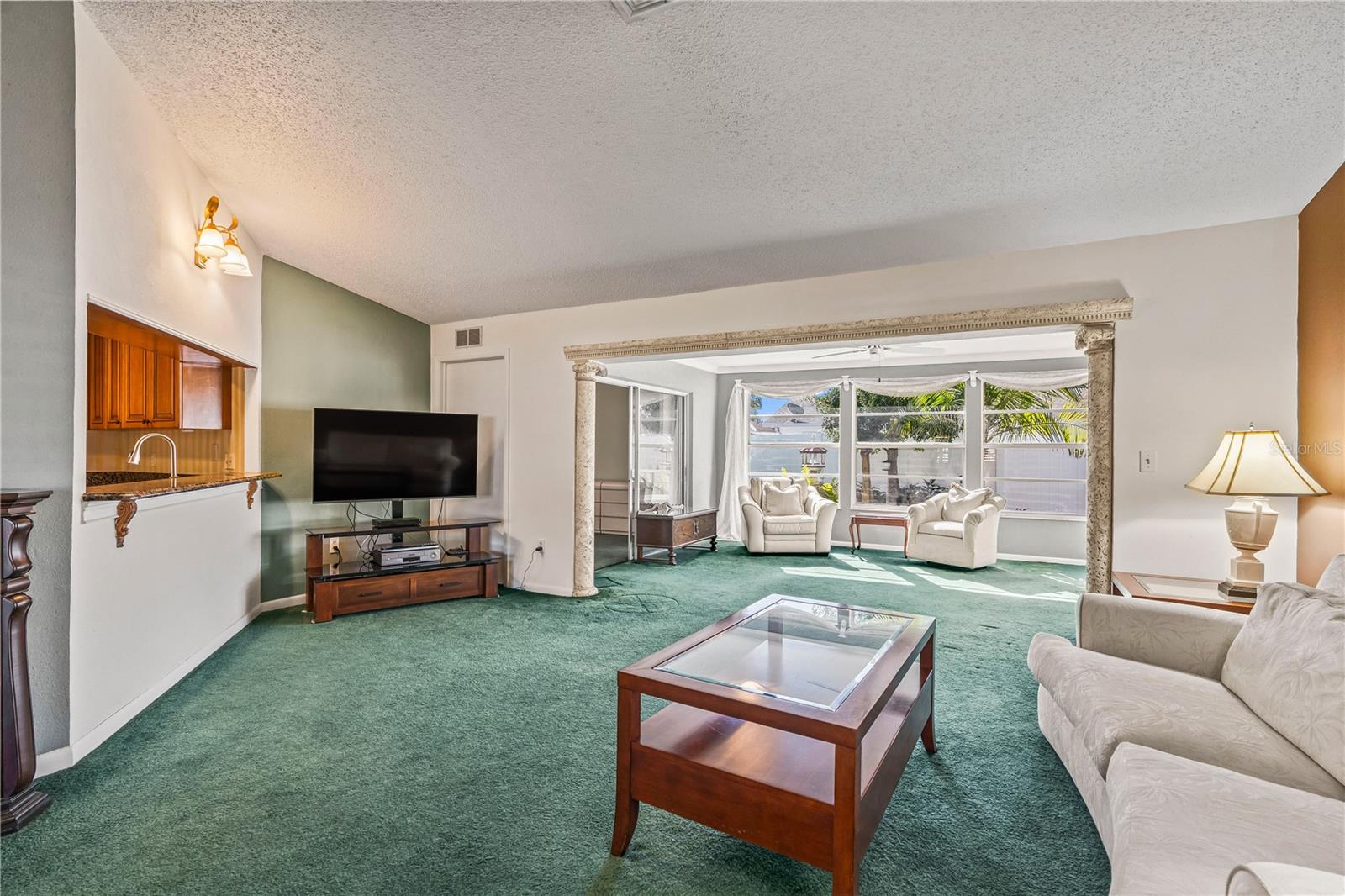 Listing photo id 10 for 7734 Cardiff Court