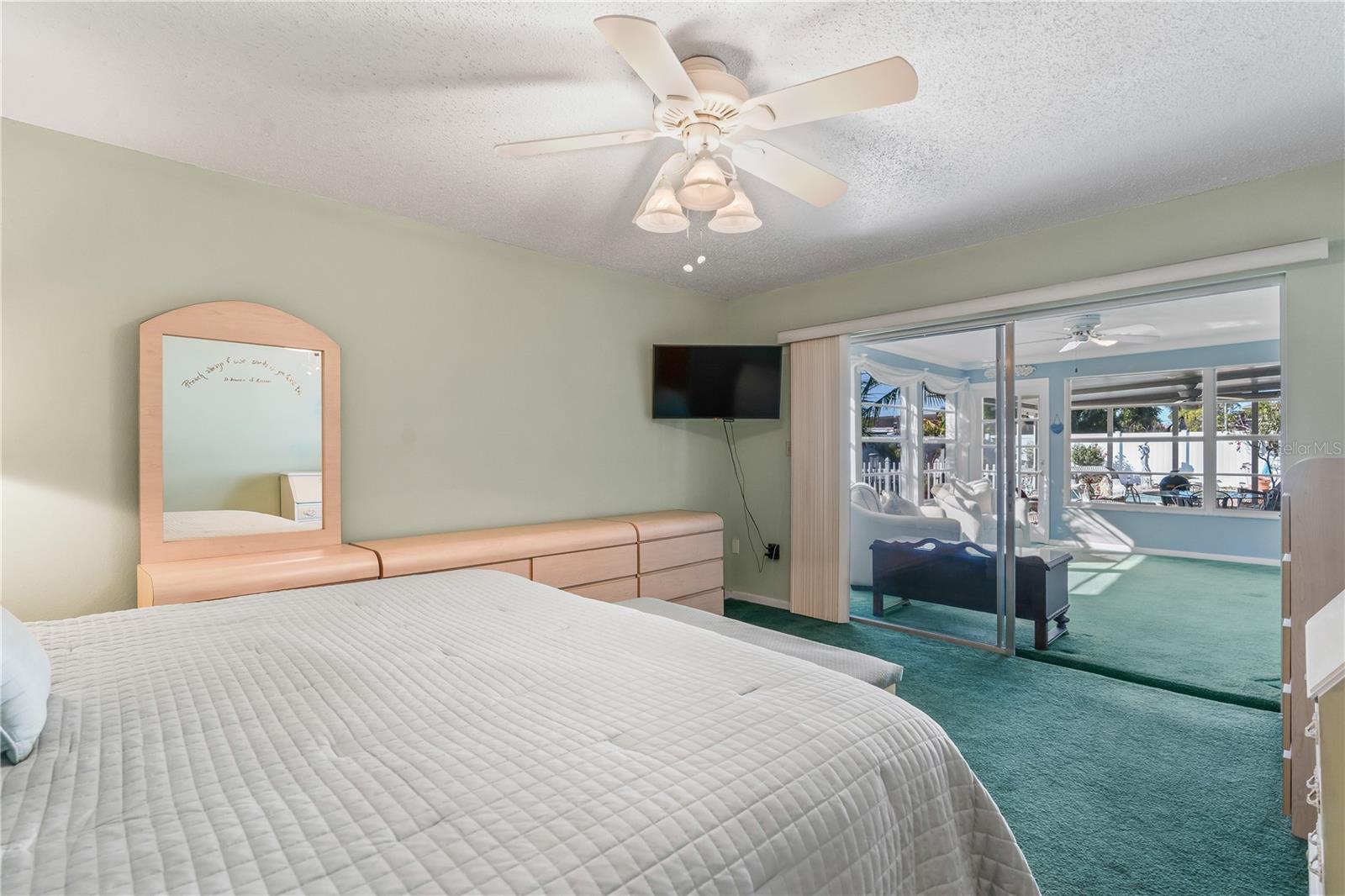 Listing photo id 12 for 7734 Cardiff Court