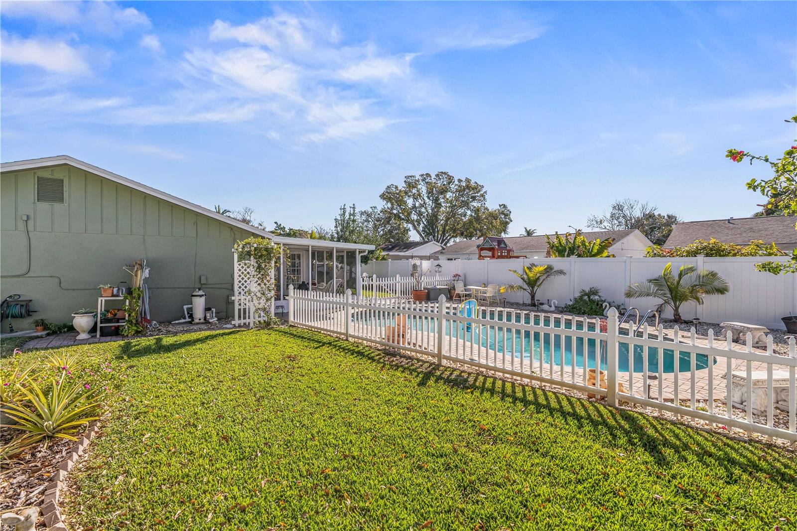 Listing photo id 19 for 7734 Cardiff Court